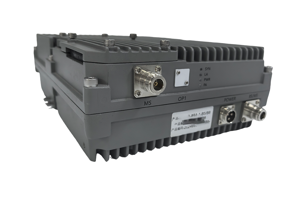  玛曲三频手机信号接收器2000㎡